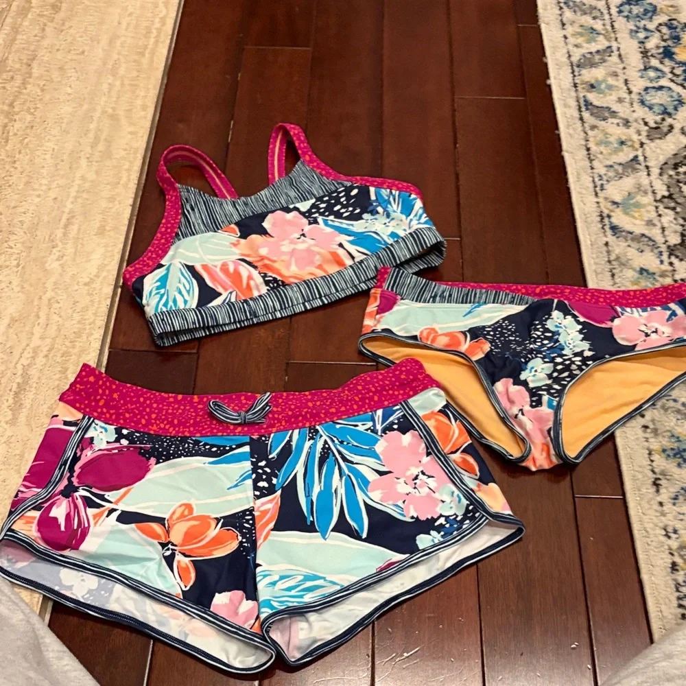 Athleta Girls Floral Navy Pink Two-Piece Swim Set with Shorts - Picture 1 of 8